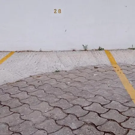 Апартаменты Da Rocha, 808 Tarik, Lovely Studio, Sea View, Air Conditioning, Free Wi-fi, By Ig *