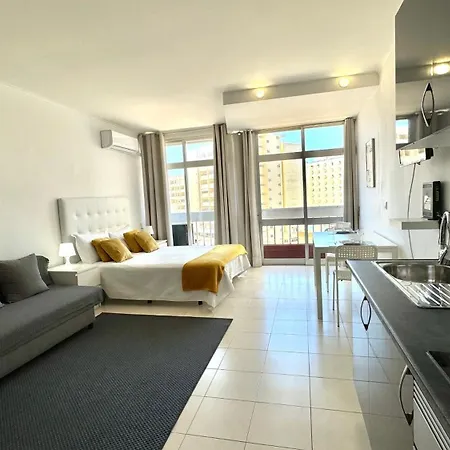 Da Rocha, 808 Tarik, Lovely Studio, Sea View, Air Conditioning, Free Wi-fi, By Ig Apartament