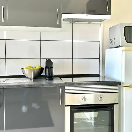 Apartment Da Rocha, 808 Tarik, Lovely Studio, Sea View, Air Conditioning, Free Wi-fi, By Ig *